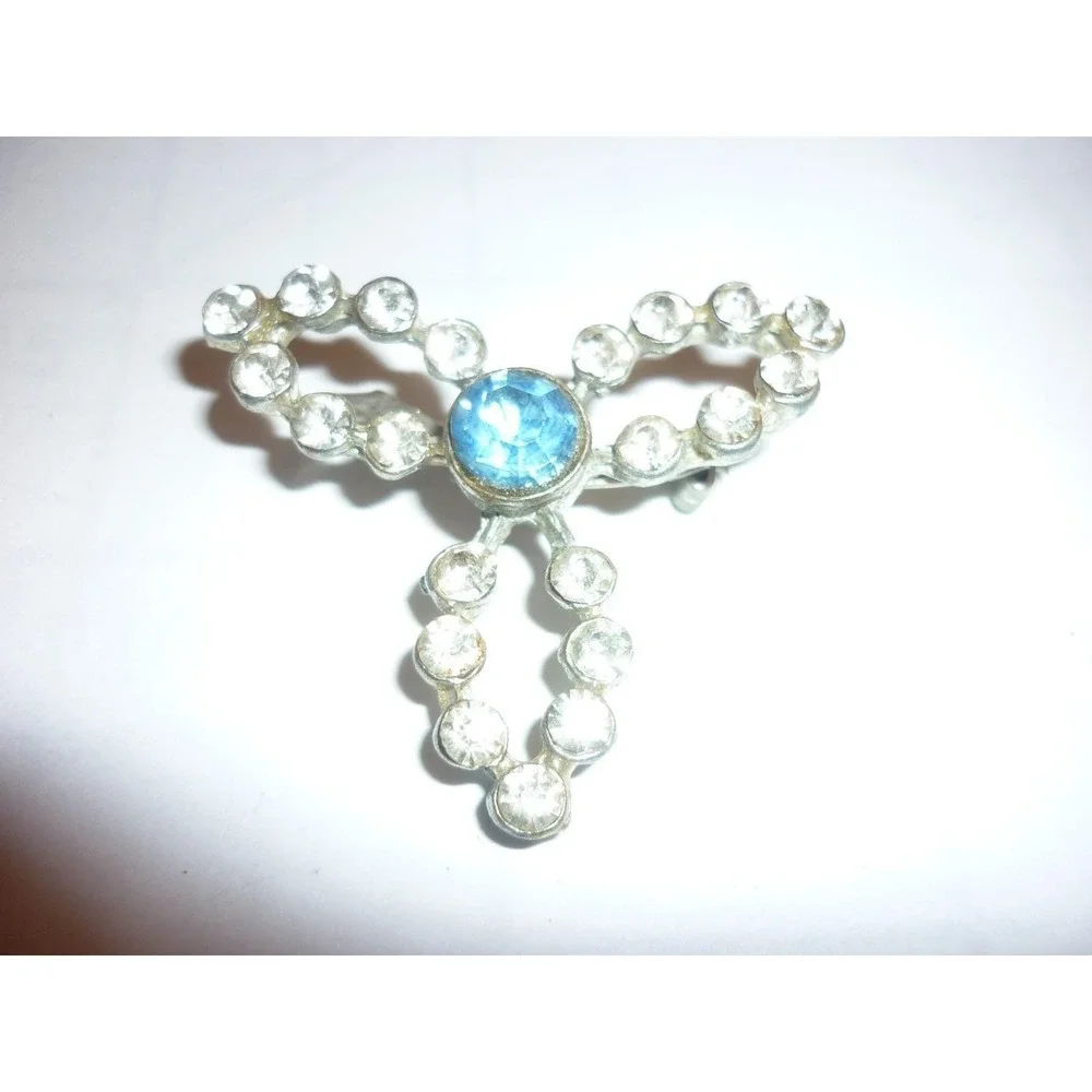 Vintage Silver Tone Blue and Clear‎ Rhinestone Bow Clover Brooch Pin